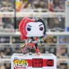 Игровая фигурка Funko POP! серии Харли Квинн - Харли Квинн с оружием (65616) купить в магазине “Пустун” Фото 4
